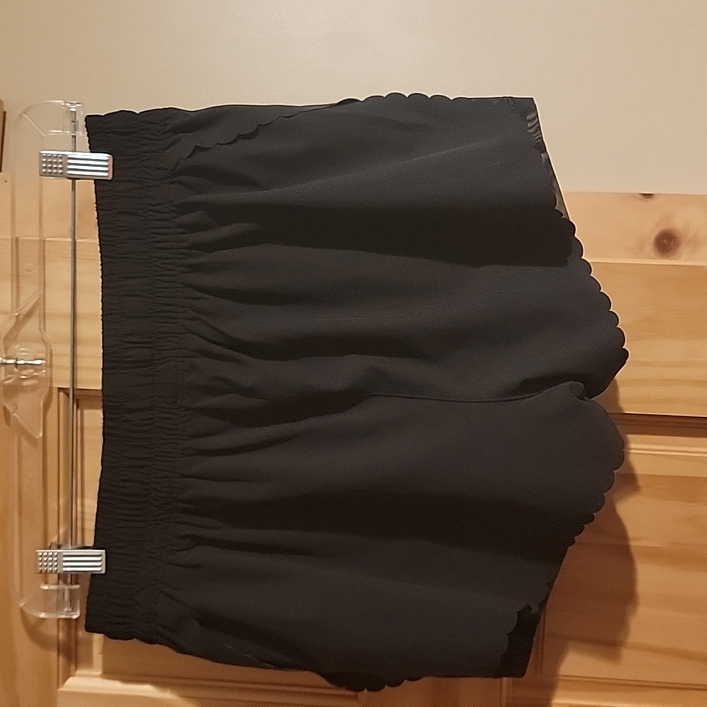 Victoria Secret Sport Shorts - Picture 2 of 5